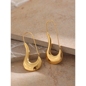Amari Geometric Hoop Earrings