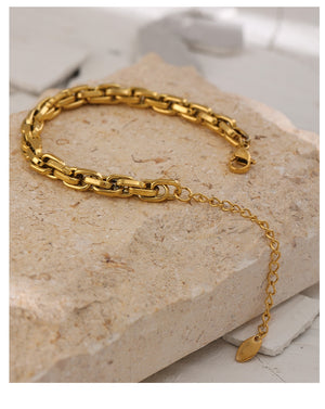 Lola Chain Texture Bracelet