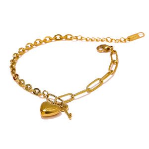 Open image in slideshow, Shop Nanya Heart Metal Pendant Bracelet | JEOMA JEWELLERY
